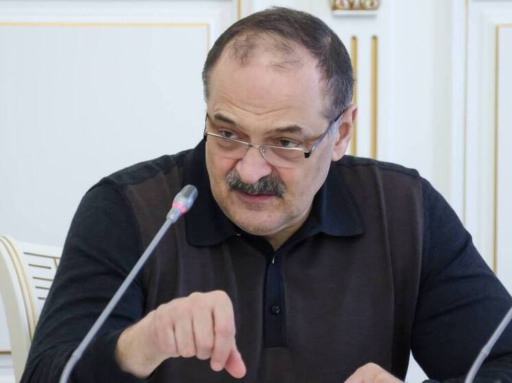 Причиной лесного пожара в Ахтынском районе могло стать поджигание сухой травы