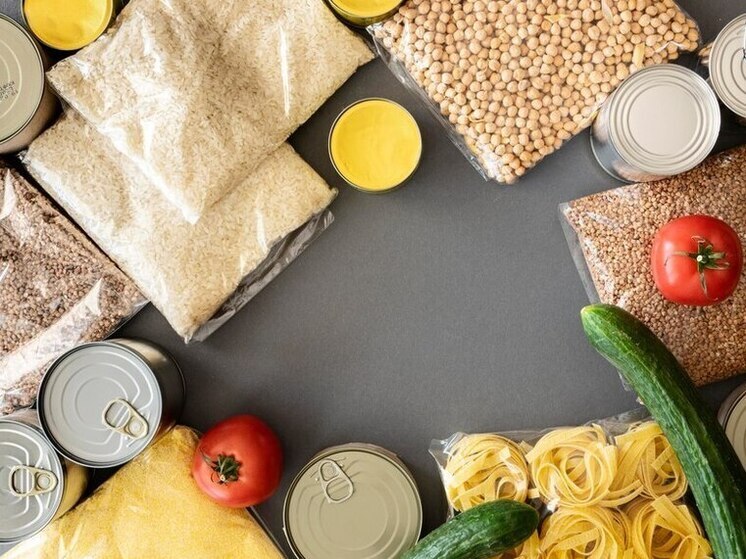 Военные доставили в Ясиноватую продуктовый гуманитарный груз