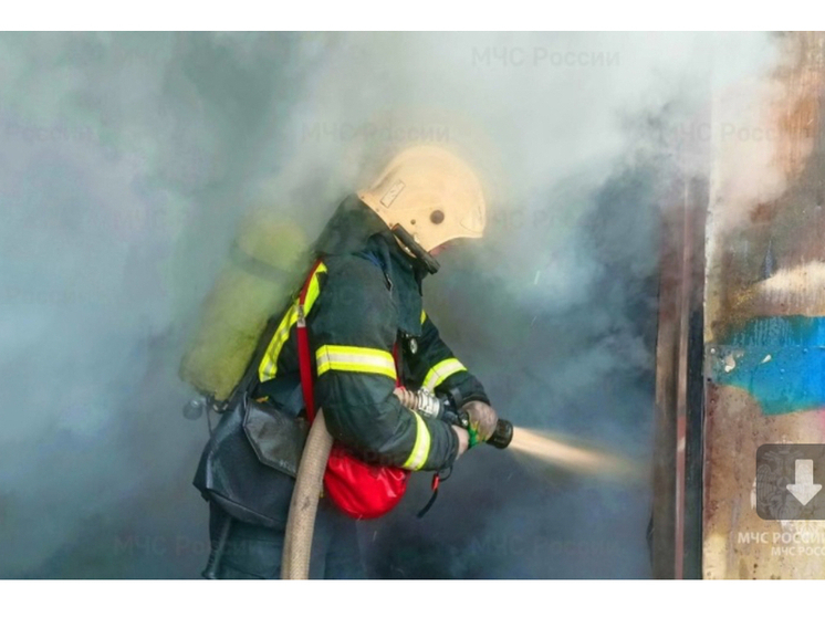 В Сафоновском районе произошло возгорание жилого дома