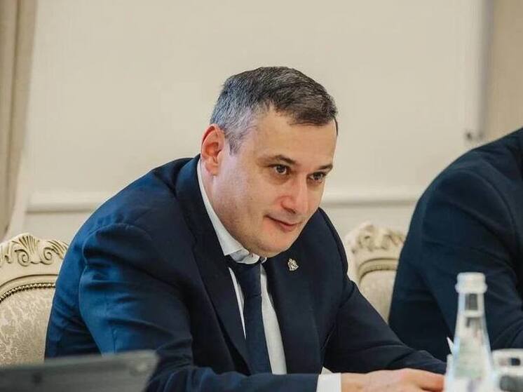 Хинштейн допустил, что дефицит лекарств был связан с «Корпорацией развития»