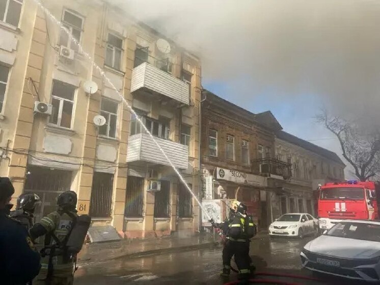 В Ростове жители пострадавшего от пожара дома на улице Обороны хотят его отремонтировать