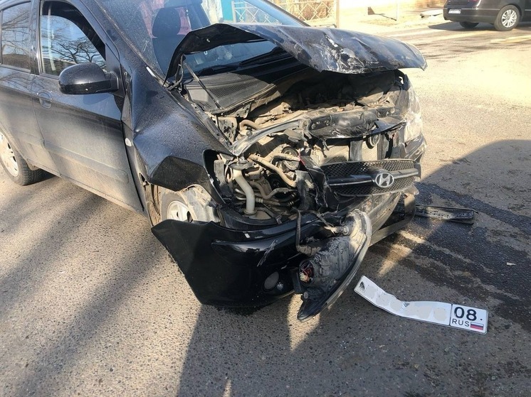 В дорожных авариях в Калмыкии за неделю пострадали 9 человек