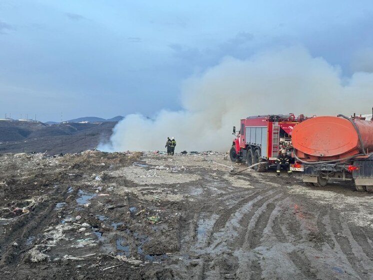 В Новороссийске состоялось совещание по ситуации с пожаром на мусорном полигоне
