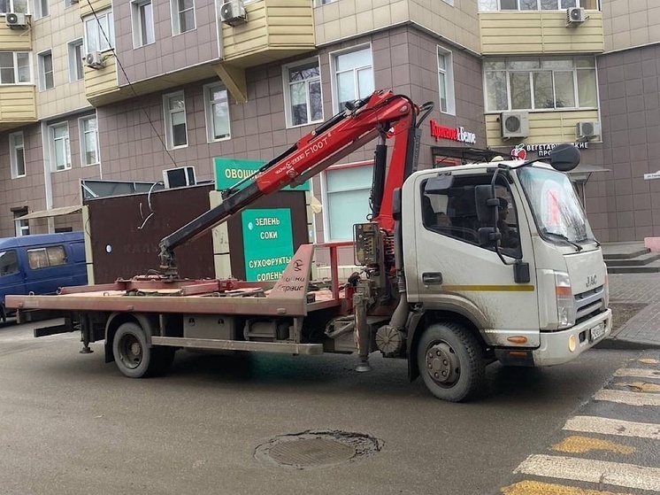 За парковку в центре Ростова водителей будут не эвакуировать, а штрафовать