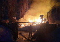 В Кольском районе ликвидировали пожар, он произошел вечером 17 марта в двухэтажном деревянном строении в СНТ «Восмус».