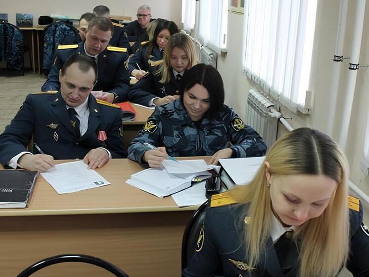 Тюремщики в женской колонии под Саратовом написали Макаренковский диктант