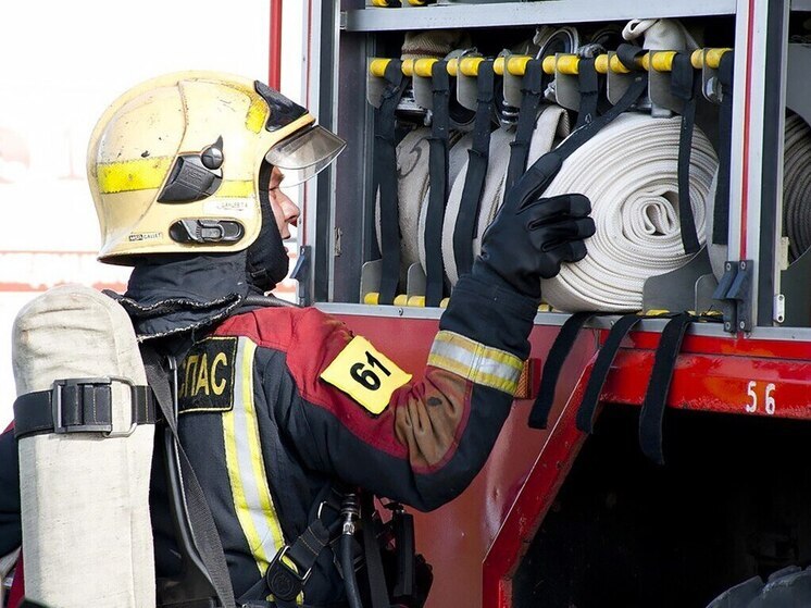 Пожар в бане едва не перекинулся на жилой дом в округе Лотошино