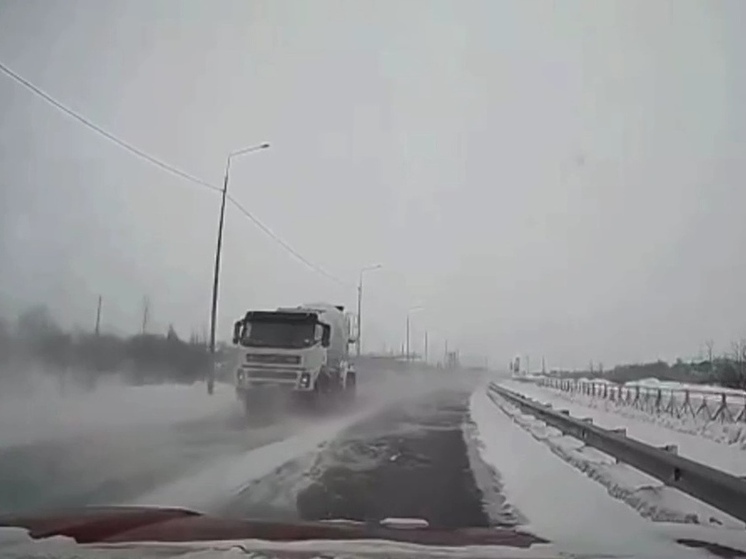 Водителя грузовика, вылетевшего на встречку, поймали в Лабытнанги благодаря соцсетям