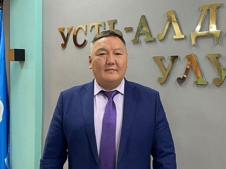 Врачу удалось спасти жизнь зрителю во время конных скачек в Усть-Алданском районе
