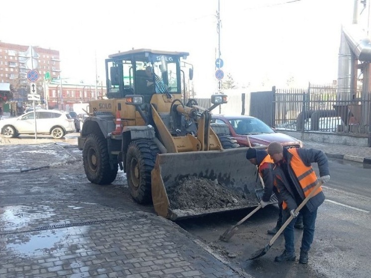 За сутки в Туле израсходовали 241 тонну противогололедных материалов