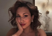 22-летняя Елизавета Худайбердиева, выступающая в танцах на льду в паре с Егором Базиным, поделилась фотографиями, передающими ощущение наступившей весны. Чемпионка России 2023 года порадовалась солнечной погоде.
