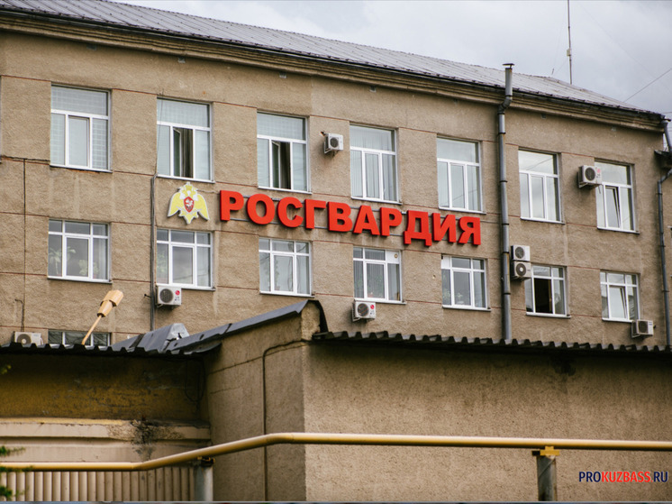 В Новокузнецке вахтерша пострадала от рук пьяной жительницы общежития