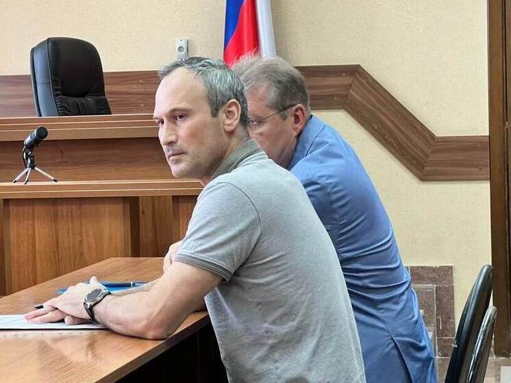Экс-глава АО «Теплоэнерго» останется под стражей до 24 мая