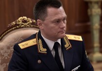 Владимир Путин, выступая на коллегии Генпрокуратуры, заявил, что все украинские военные и иностранные наемники, которые находились на территории Курской области, должны квалифицироваться как террористы и понести «справедливое наказание» за свои злодеяния