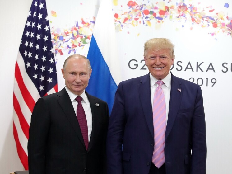Колумнист Bloomberg назвал Путина победителем по итогам разговора с Трампом
