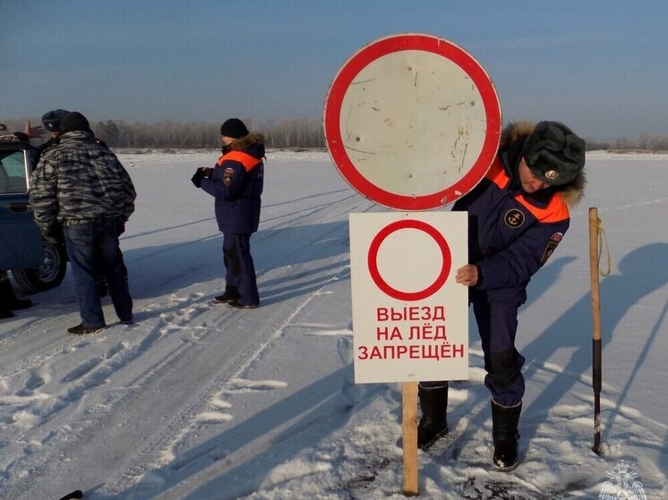 В Алтайском крае закрыли почти все ледовые переправы