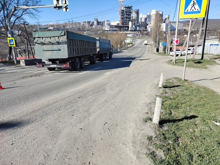 На трассе «Краснодар-Верхнебаканский» произошло ДТП с участием пешехода