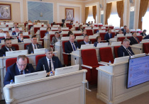 Этой цели служит принятый сегодня на сессии депутатами областного Собрания во втором чтении законопроект, который был предложен губернатором Архангельской области Александром Цыбульским