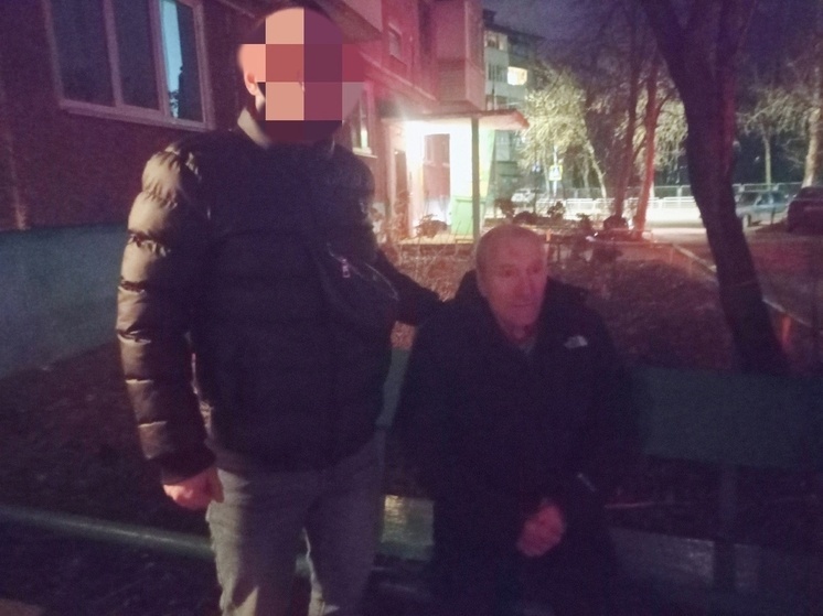 Нашли через несколько часов в казармах: волонтеры рассказали, как проходили поиски 79-летнего пенсионера в Твери
