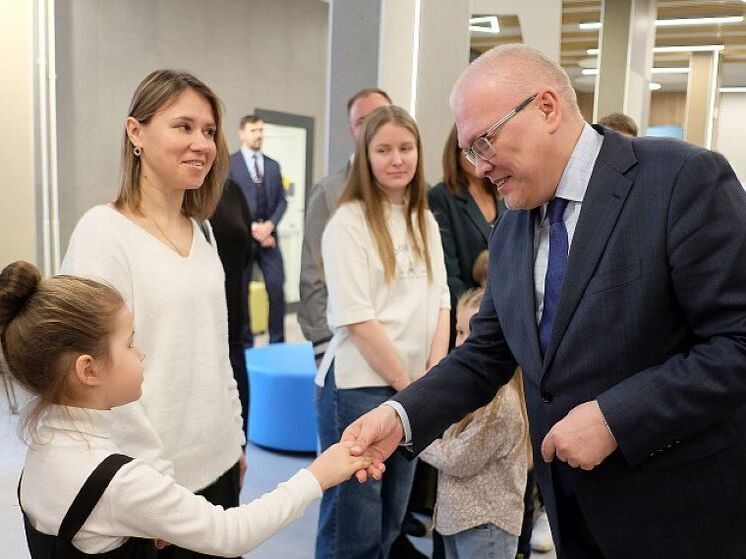 Это событие стало настоящим подарком для местных жителей, ведь учебное заведение возведено с учетом самых современных требований к образовательному процессу