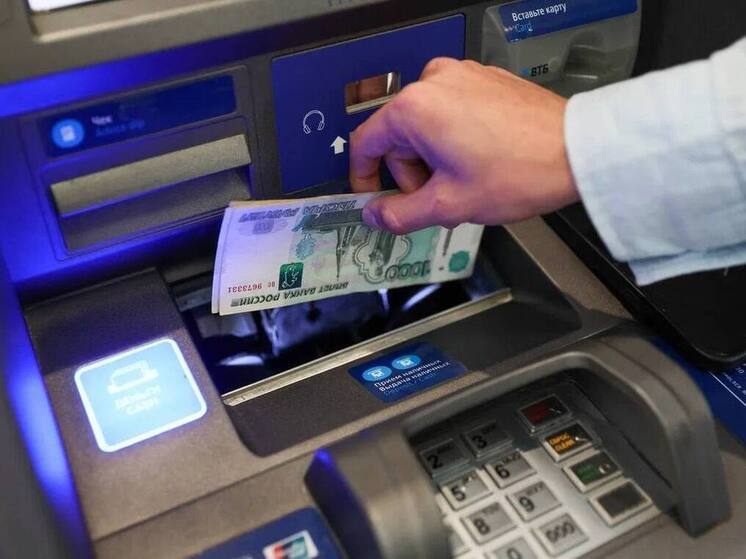 Жители Крыма и Севастополя хранят на вкладах ВТБ свыше 55 млрд рублей
