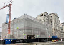 Продолжается реставрация знаменитого кинотеатра «Ударник» на острове Балчуг в Москве
