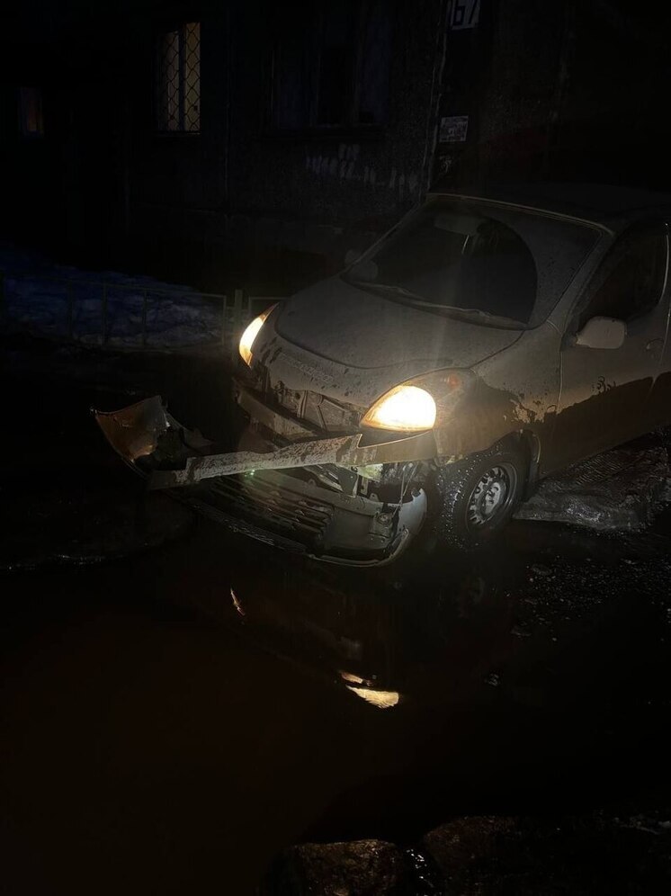 Из-за нечищеных дворов новокузнецкие водители портят автомобили