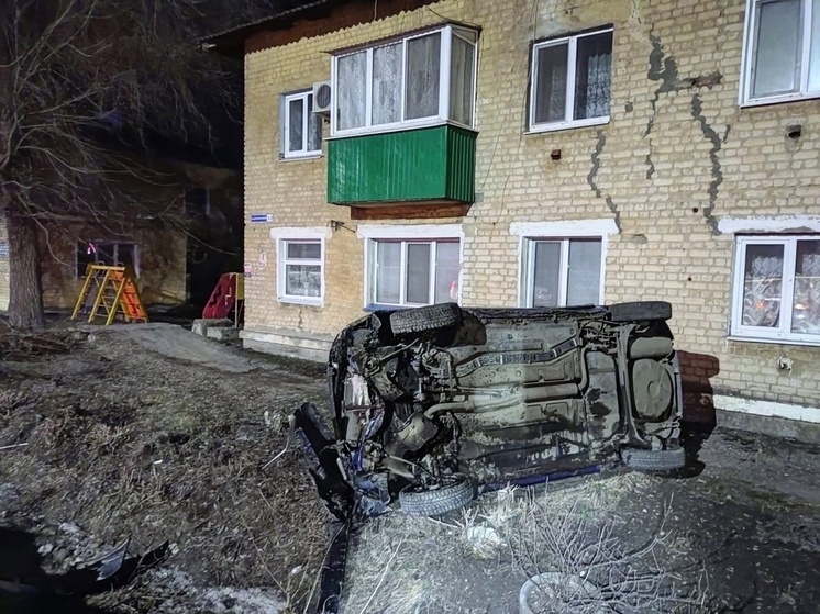 Женщина пострадала после опрокидывания «Калины» в Самарской области 21 марта