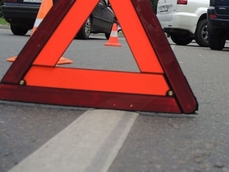 Десять человек пострадали, один погиб в ДТП на дорогах Подмосковья