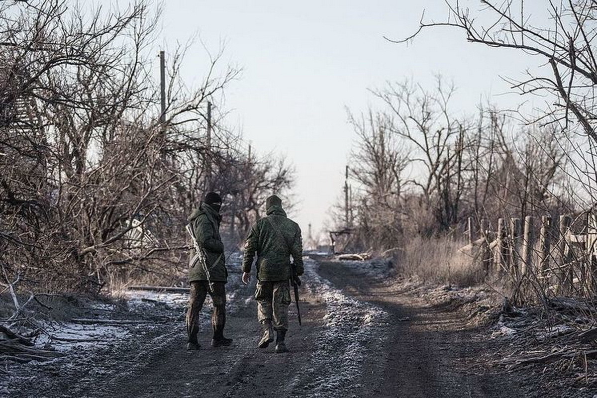 Блогер Апачев объяснил, зачем нарисовал скандальные граффити в Судже