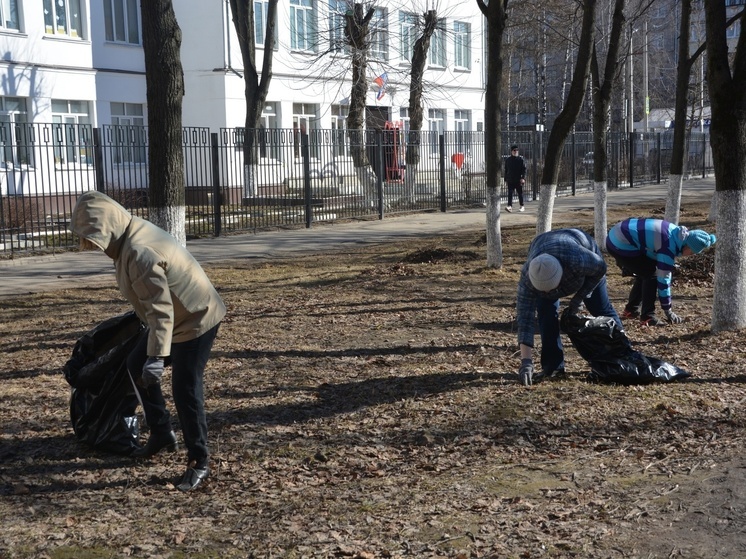 В Иванове состоялся первый в этом году общегородской субботник