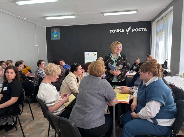 Семинар по профилактике девиантного поведения прошел в Великих Луках