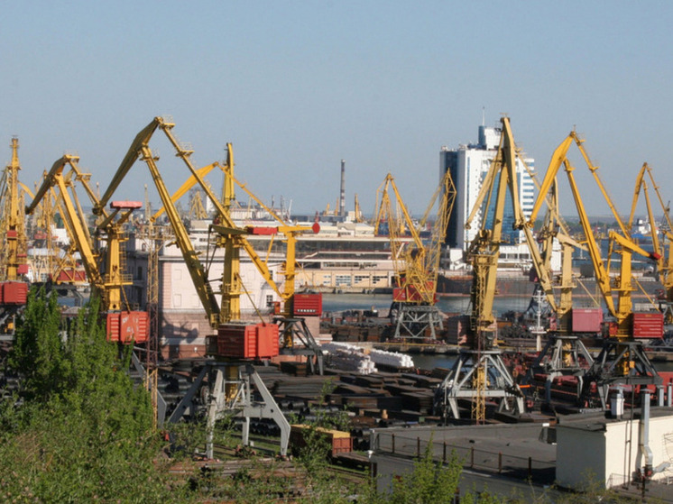 FT: Болгария и Румыния опасаются изменений статус-кво в Черном море в пользу России