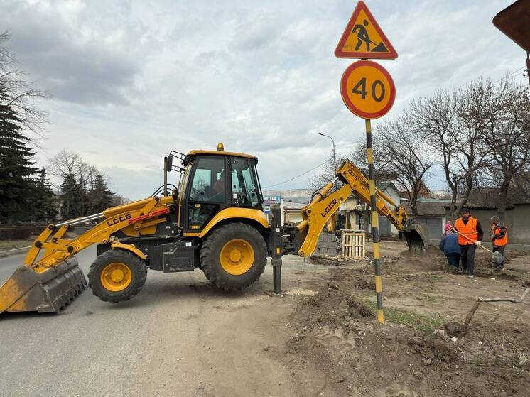 Ремонт дорог на трех улицах Кисловодска идет с опережением графика