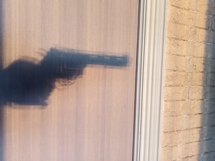 В Самарской области расстреляли из травматического пистолета посетителя бани
