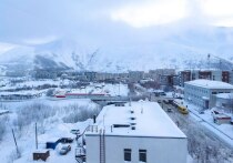 На Международном арктическом форуме губернатор Архангельской области Александр Цыбульский и руководитель Единого волонтерского центра Мурманской области Евгения Чибис подписали соглашение о сотрудничестве в сфере развития добровольчества и поддержки жен военнослужащих