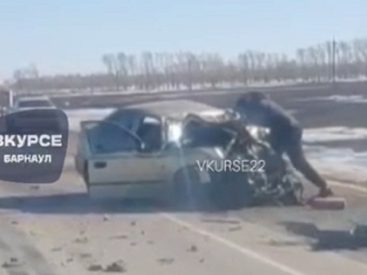 Один человек погиб и трое пострадали в страшном ДТП на трассе Барнаул — Алейск