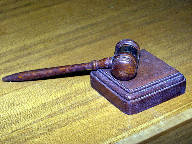 Чиновница из Тюмени приговорена к 9 годам колонии за взятки