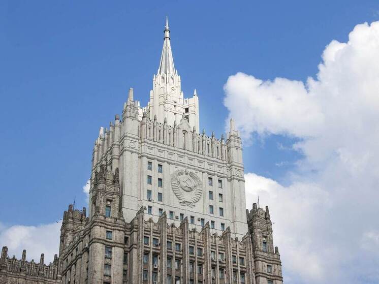 МИД РФ: неприемлема отправка миротворцев из стран, поставляющих вооружение Киеву