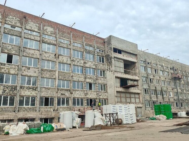 В Мариуполе восстановят повреждённый пожаром и боями горсовет