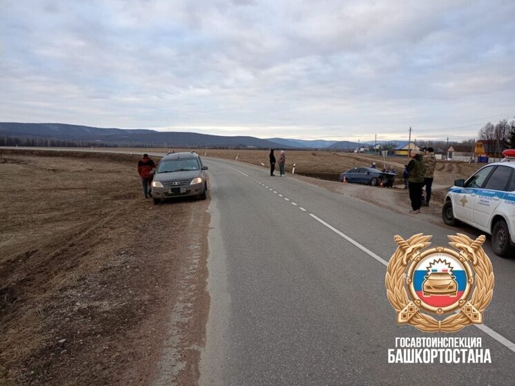 Один человек погиб и два пострадали в аварии в Башкирии