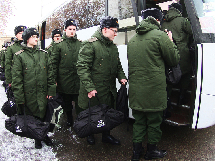 Минобороны увеличило число призывников в весеннюю кампанию