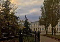 Самарская областная библиотека 1 апреля 2025 года открыла свои двери для посетителей выставки, которая повествует о злодеяниях нацистов