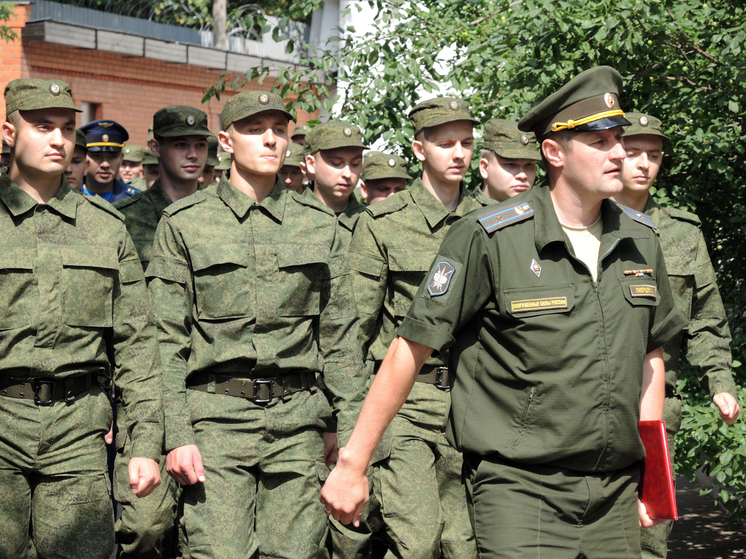 Минобороны: новобранцы весеннего призыва не будут направляться в зону СВО