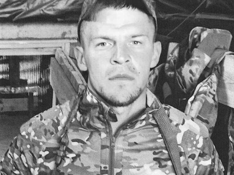 Погибшего на СВО стрелка штурмовой роты проводят в последний путь в Яр-Сале