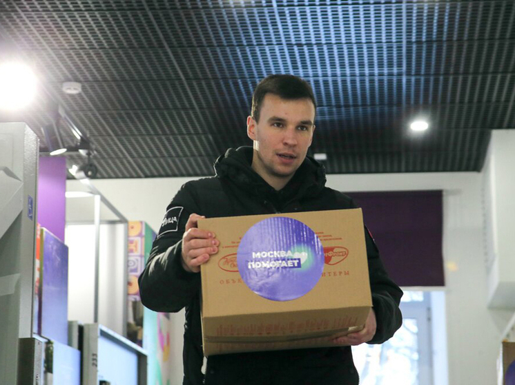 Число женских волонтерских объединений, занимающихся организацией помощи фронту, продолжает расти