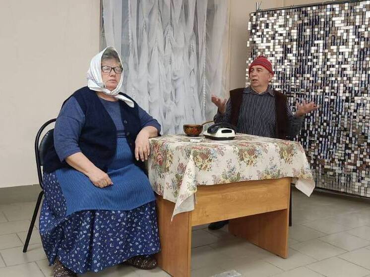В Протвинской библиотеке прошёл премьерный показ спектакля Самодеятельного театра «Вторая молодость»
