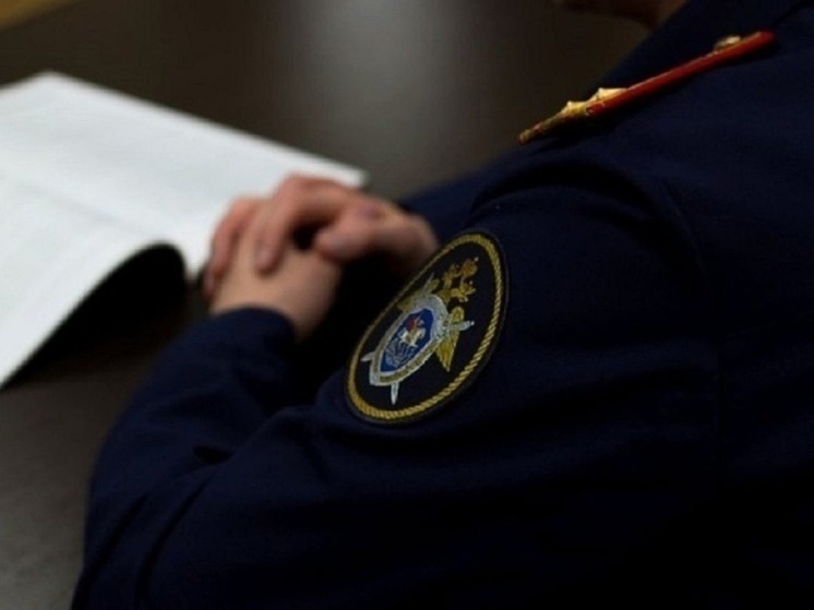 В вахтовом поселке Ямала работник едва не сгорел у вспыхнувшей автоцистерны