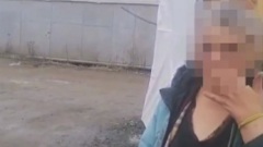 На автостоянке нашли свердловчанку, задолжавшую алименты пятерым детям 