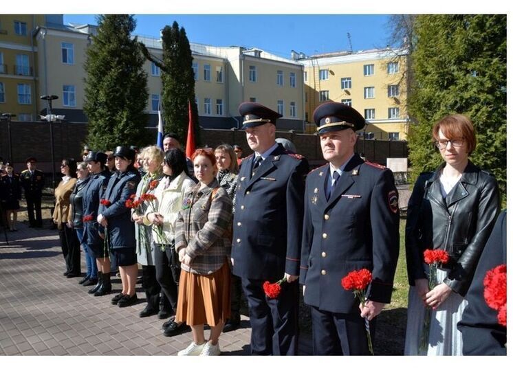 Смоленские полицейские приняли участие в «Эстафете Победы»